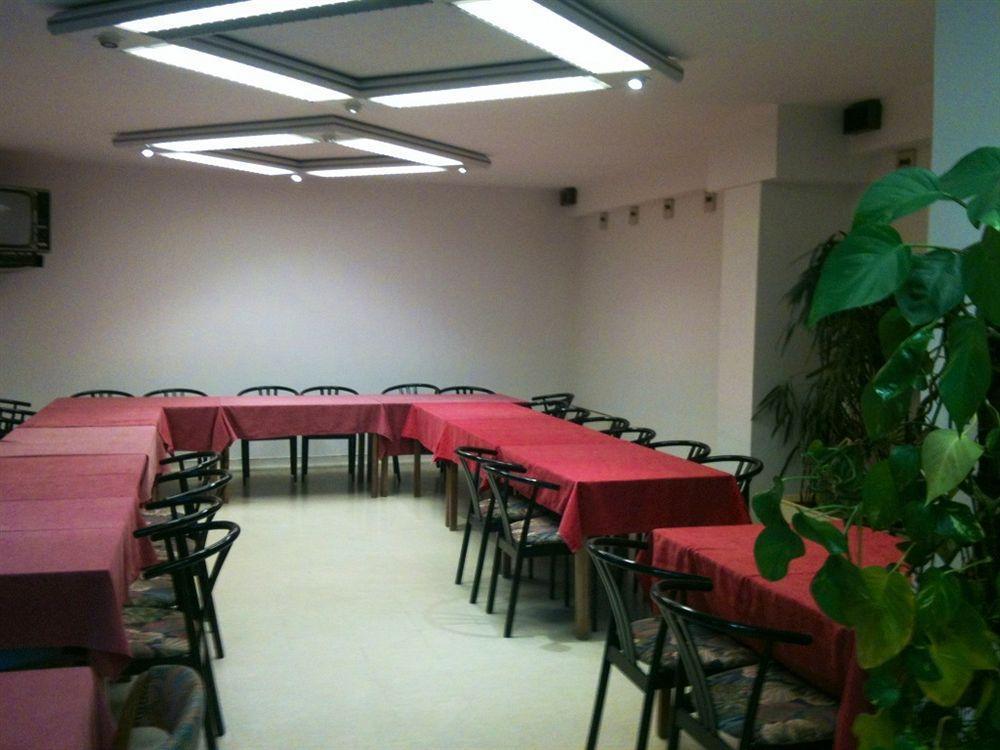 Saint Jacques Hotel Parthenay